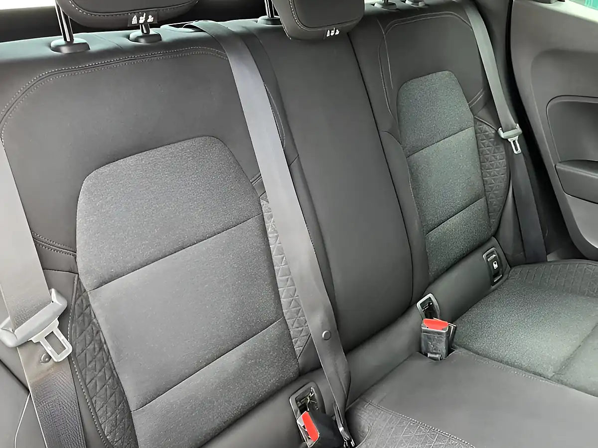 Used 2020 Renault Clio Play Black - Interior and Exterior details 14