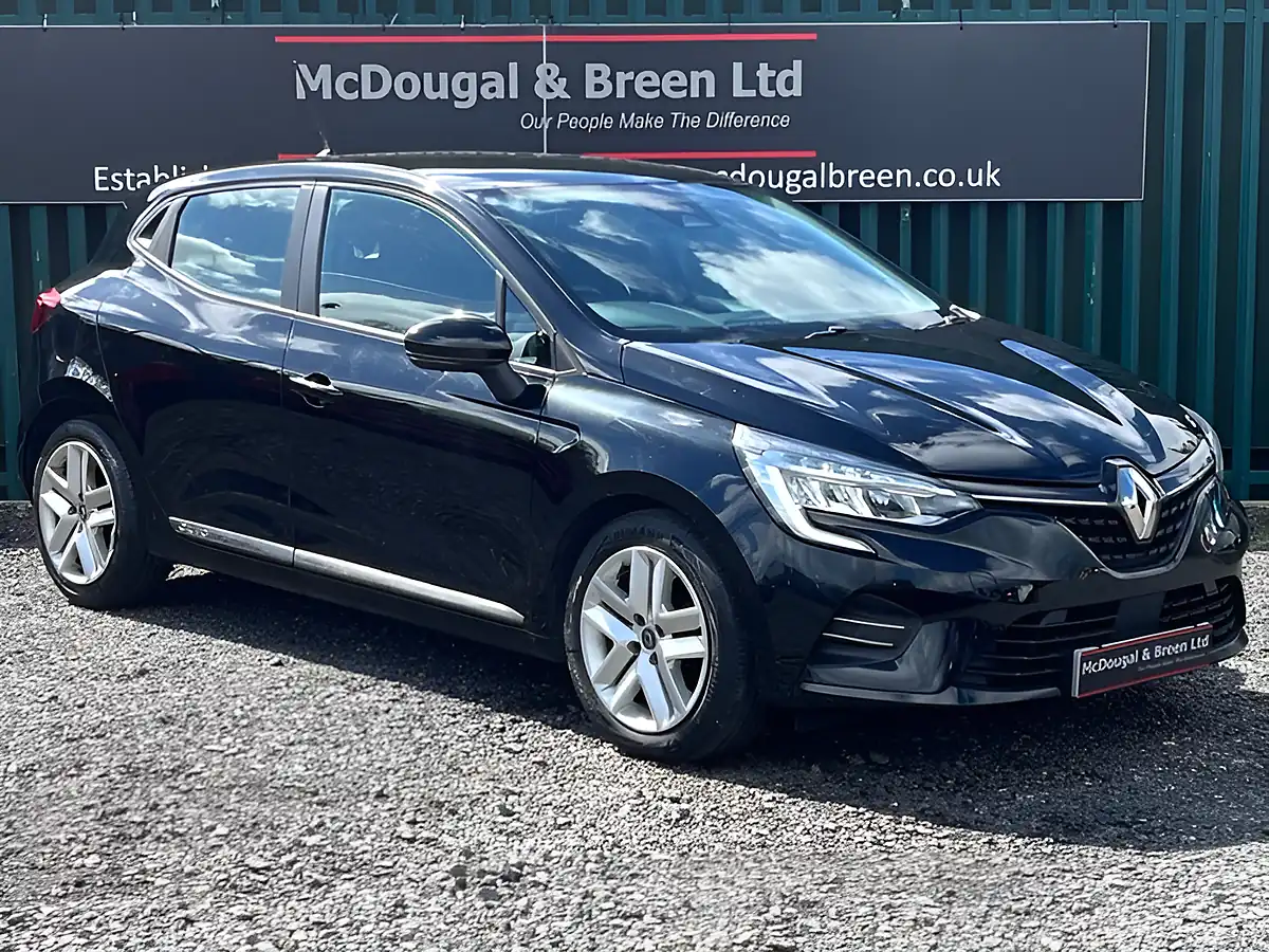 Used 2020 Renault Clio Play Black - Interior and Exterior details 7