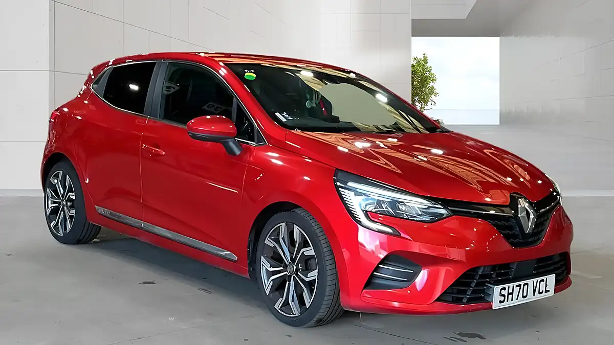 Used 2020 Renault Clio S Edition Red - Interior and Exterior details 2