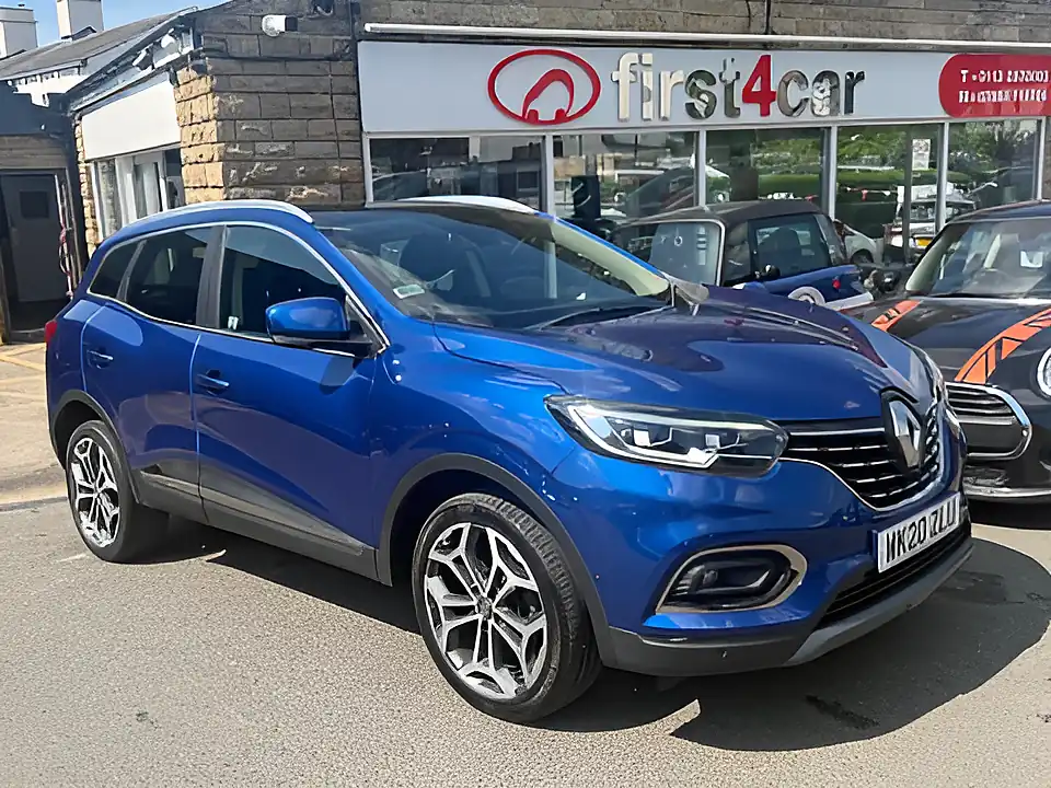 Used 2020 Renault Kadjar GT Line Blue - Front View