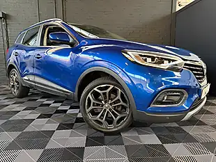 Used 2020 Renault Kadjar GT Line Iron Blue - Interior and Exterior details 10