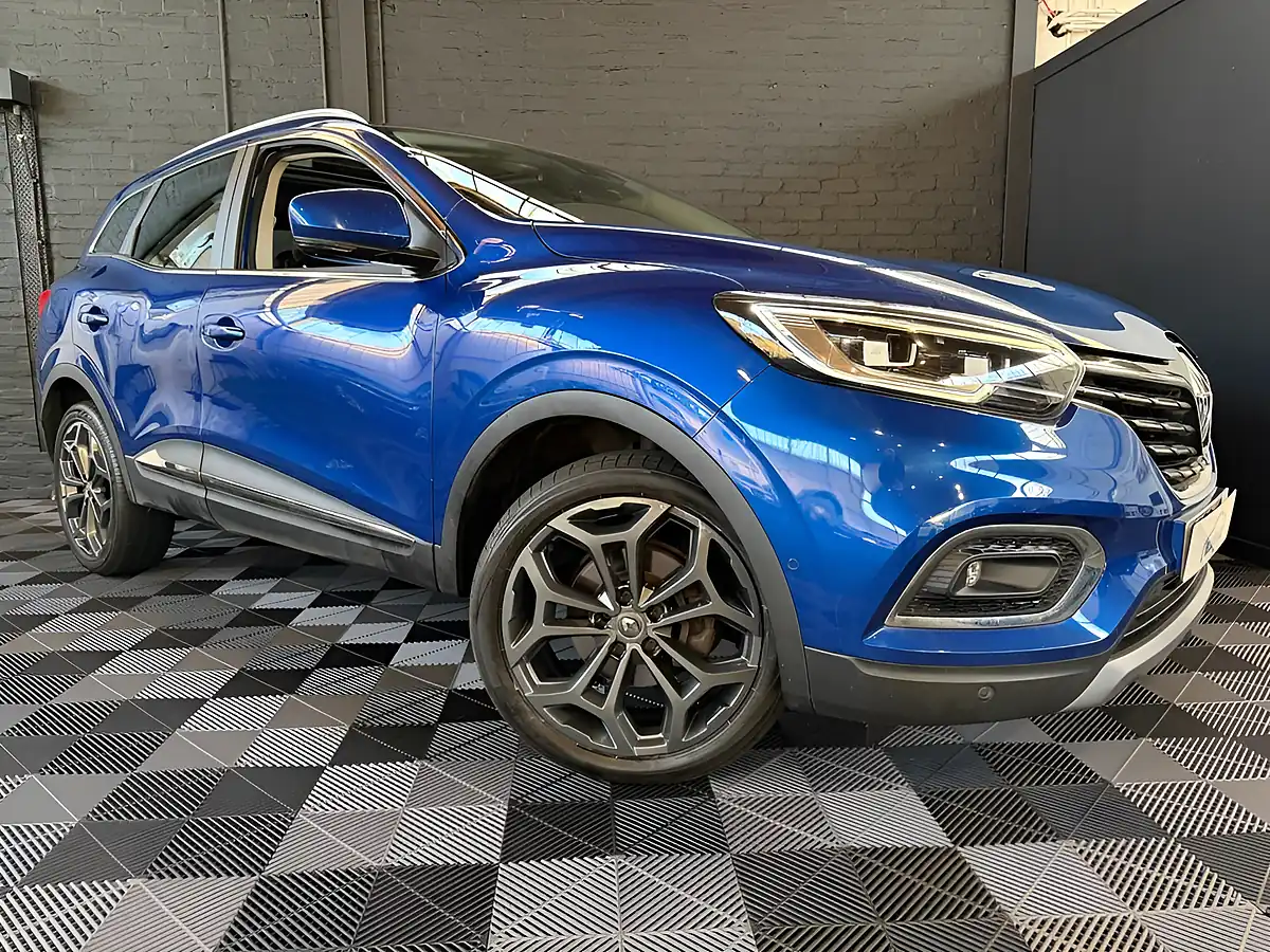 Used 2020 Renault Kadjar GT Line Iron Blue - Interior and Exterior details 10