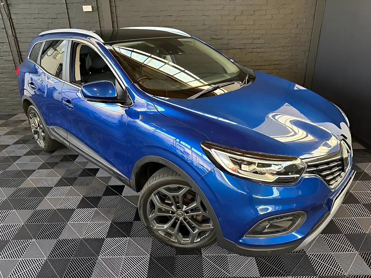 Used 2020 Renault Kadjar GT Line Iron Blue - Interior and Exterior details 9