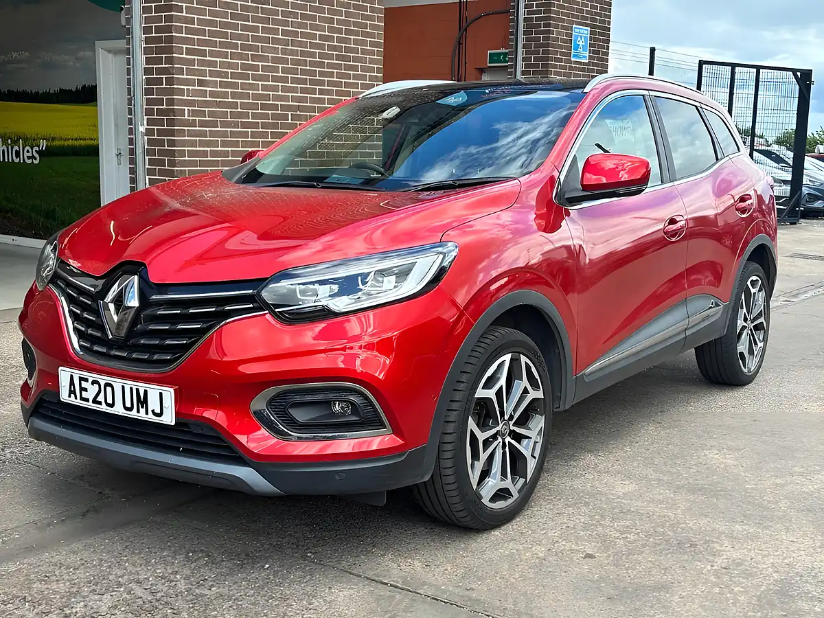 Used 2020 Renault Kadjar GT Line Red - Interior and Exterior details 3