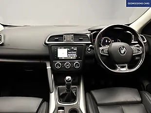Used 2020 Renault Kadjar GT Line White - Interior and Exterior details 10