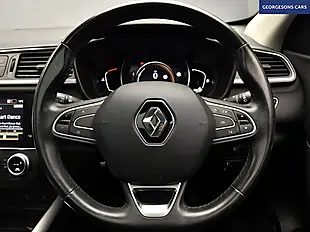 Used 2020 Renault Kadjar GT Line White - Interior and Exterior details 13
