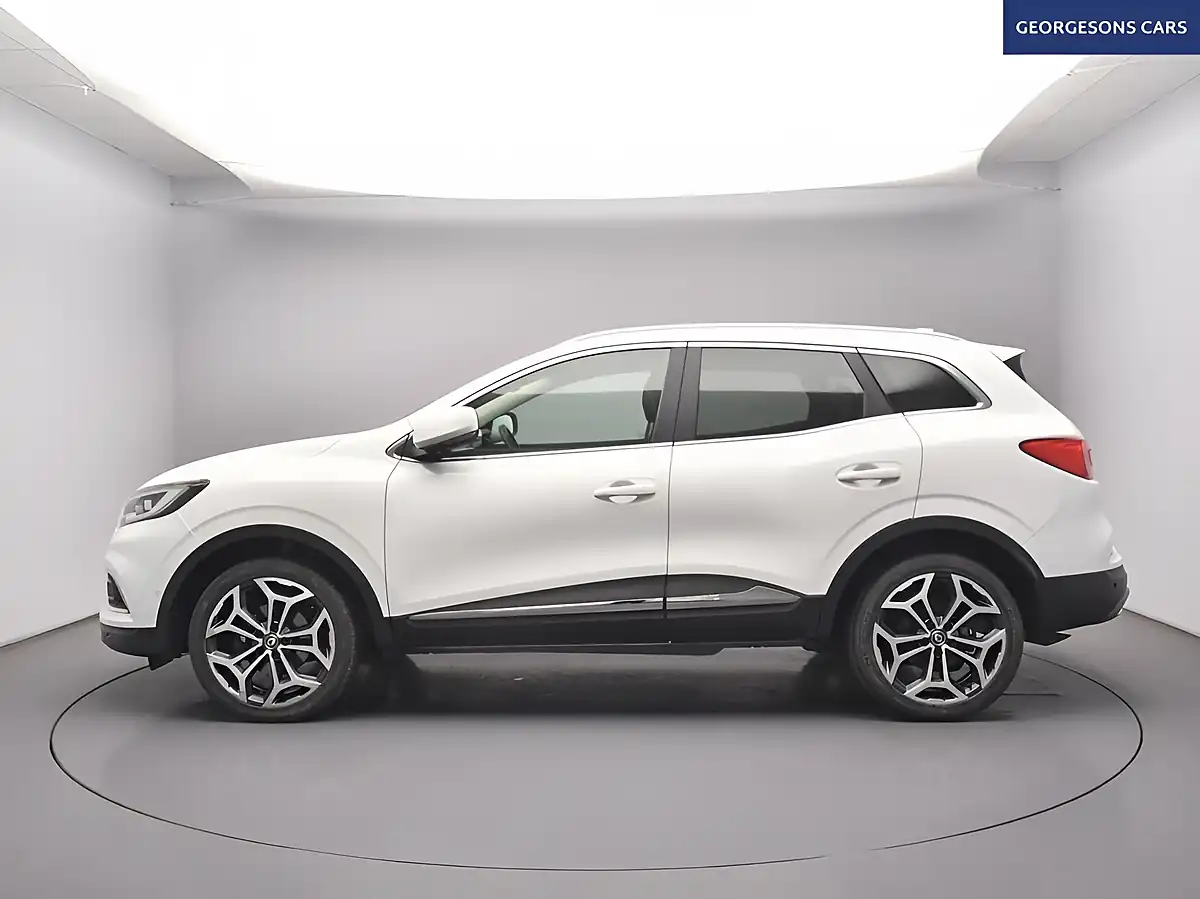 Used 2020 Renault Kadjar GT Line White - Interior and Exterior details 3
