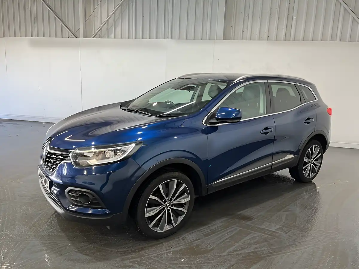 Used 2020 Renault Kadjar Iconic Cosmos Blue - Interior and Exterior details 2