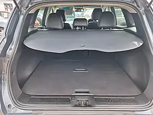 Used 2020 Renault Kadjar Iconic Grey - Interior and Exterior details 11