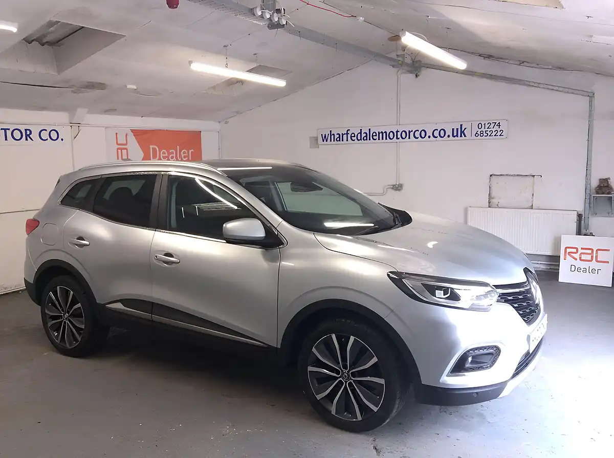 Used 2020 Renault Kadjar S Edition Grey - Front View