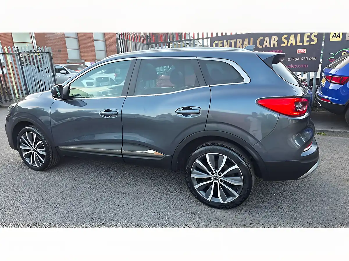 Used 2020 Renault Kadjar S Edition Grey - Interior and Exterior details 10