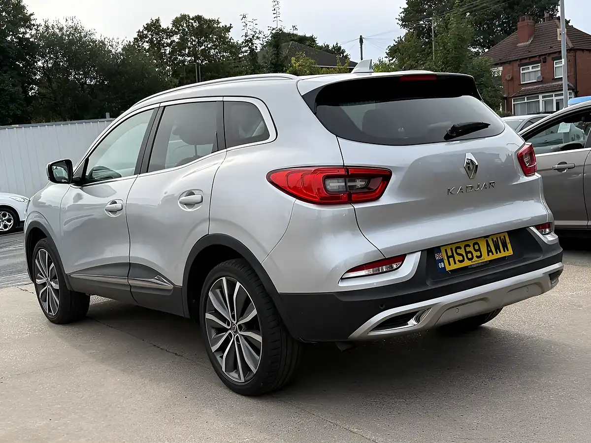 Used 2020 Renault Kadjar S Edition Grey - Interior and Exterior details 4