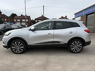 Used 2020 Renault Kadjar S Edition Grey - Interior and Exterior details 5