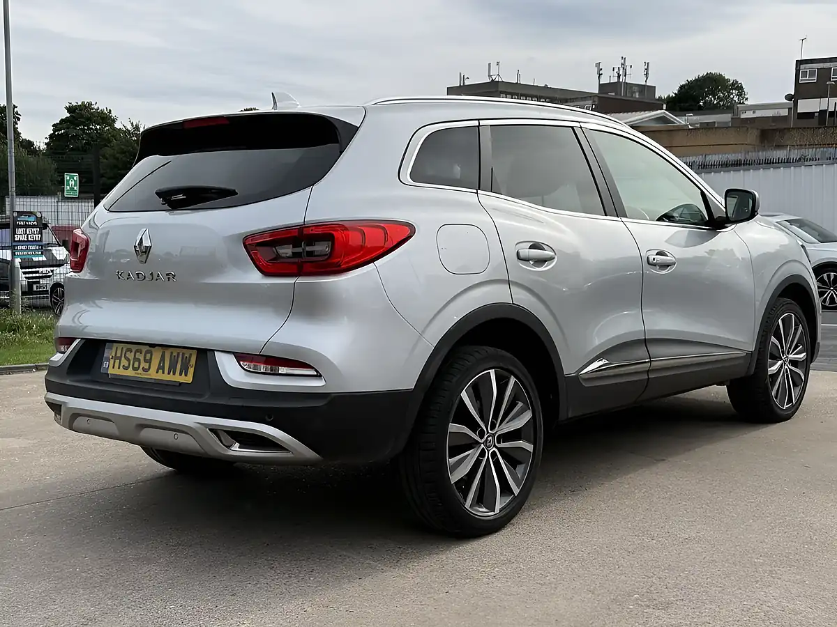Used 2020 Renault Kadjar S Edition Grey - Interior and Exterior details 7