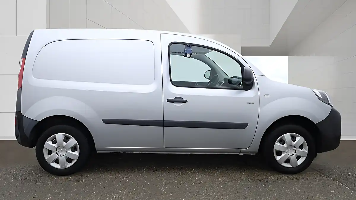 Used 2020 Renault Kangoo Business Grey - Interior and Exterior details 6
