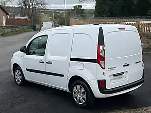 Used 2020 Renault Kangoo Business+ White - Interior and Exterior details 4