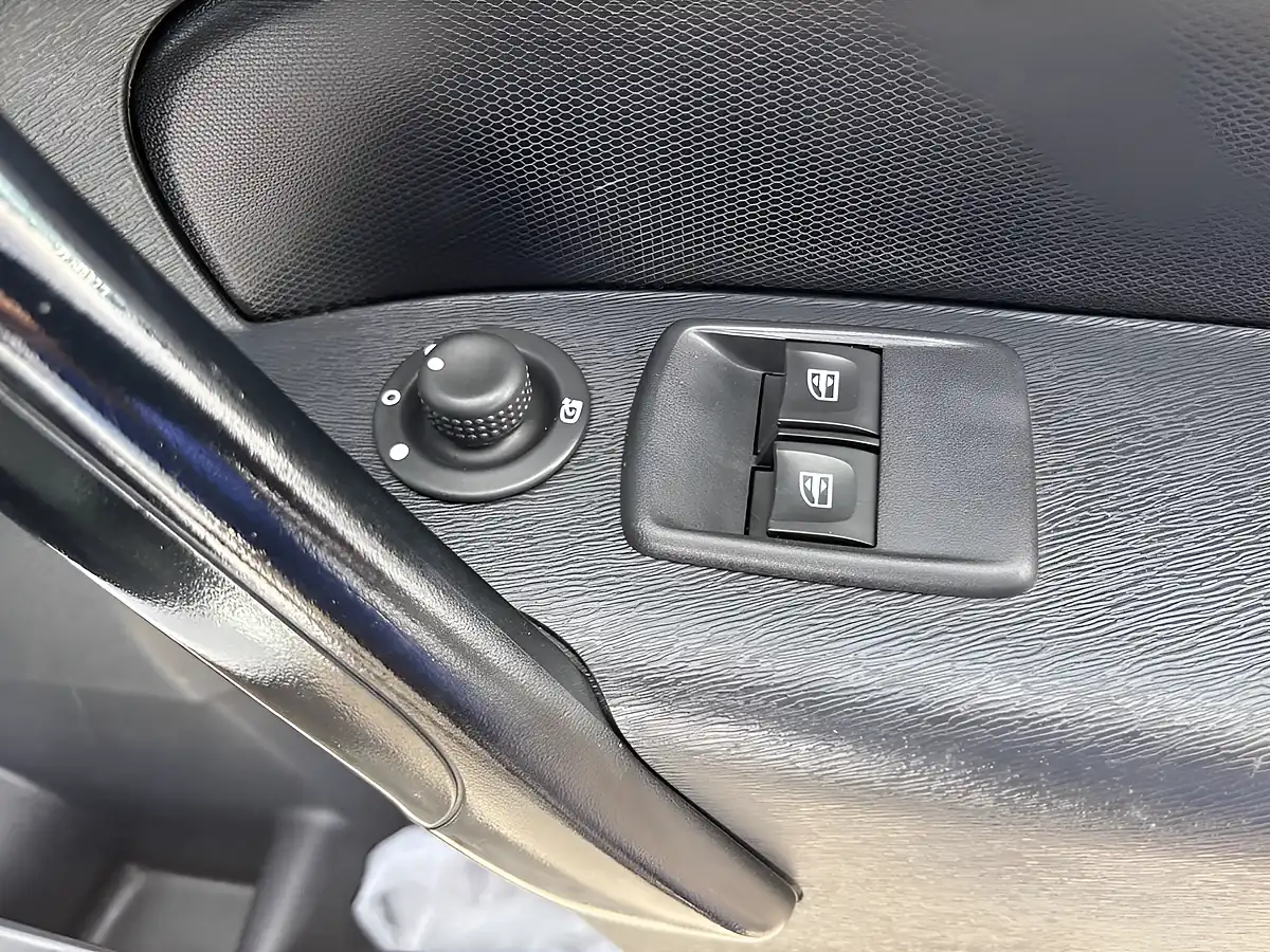 Used 2020 Renault Kangoo Business+ White - Interior and Exterior details 12