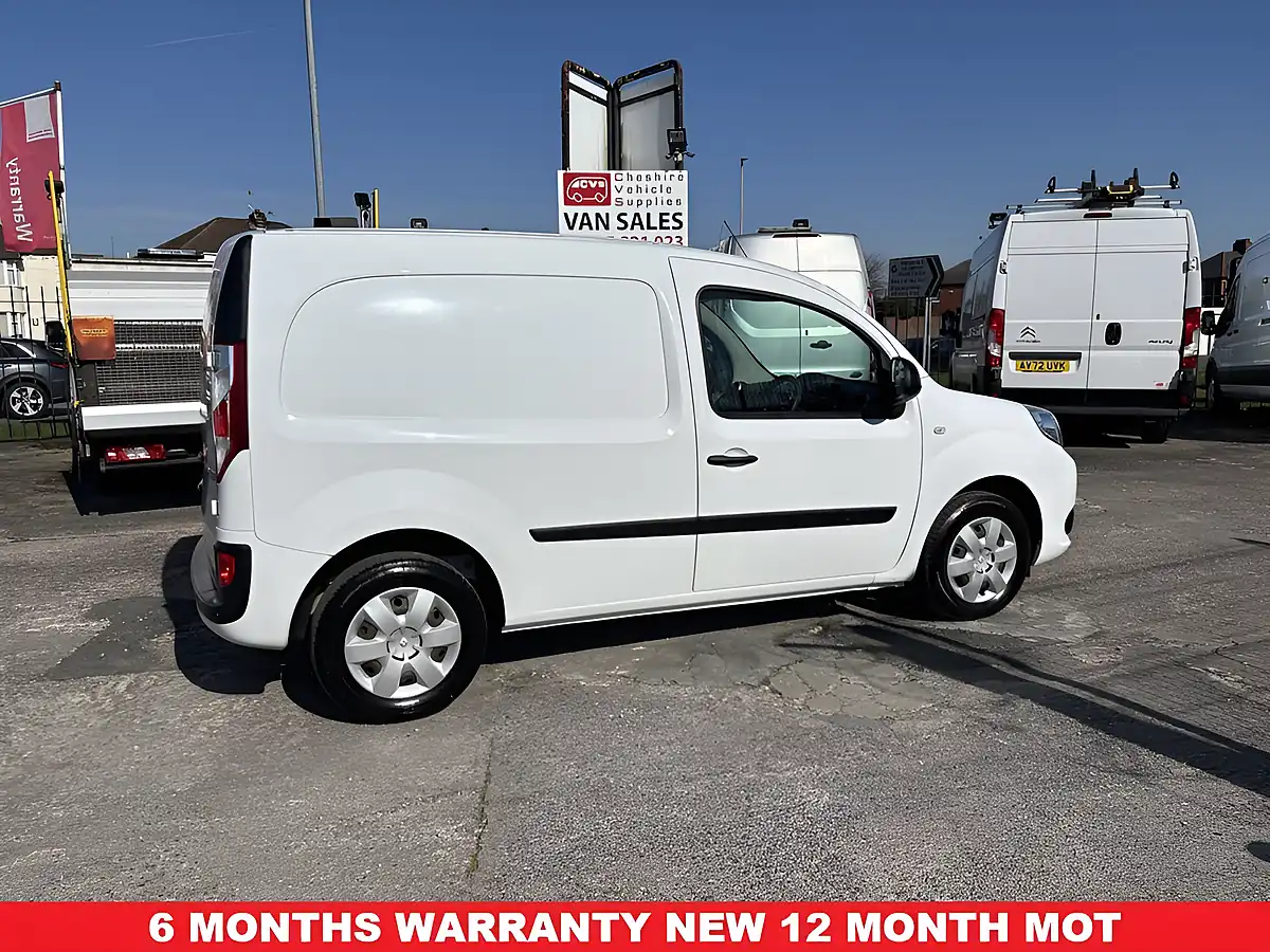 Used 2020 Renault Kangoo Business+ White - Interior and Exterior details 3