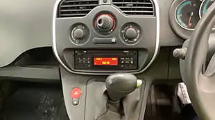 Used 2020 Renault Kangoo Maxi Business White - Interior and Exterior details 10