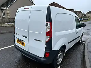 Used 2020 Renault Kangoo ML19 Business White - Interior and Exterior details 5