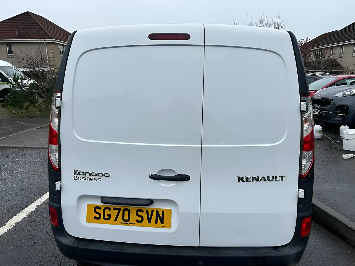 Used 2020 Renault Kangoo ML19 Business White - Interior and Exterior details 7
