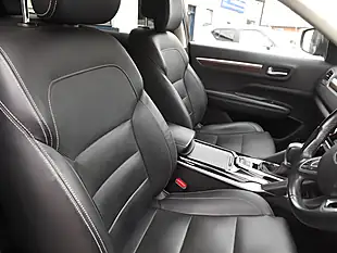 Used 2020 Renault Koleos GT Line Vintage Red - Interior and Exterior details 18