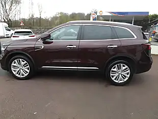 Used 2020 Renault Koleos GT Line Vintage Red - Interior and Exterior details 6