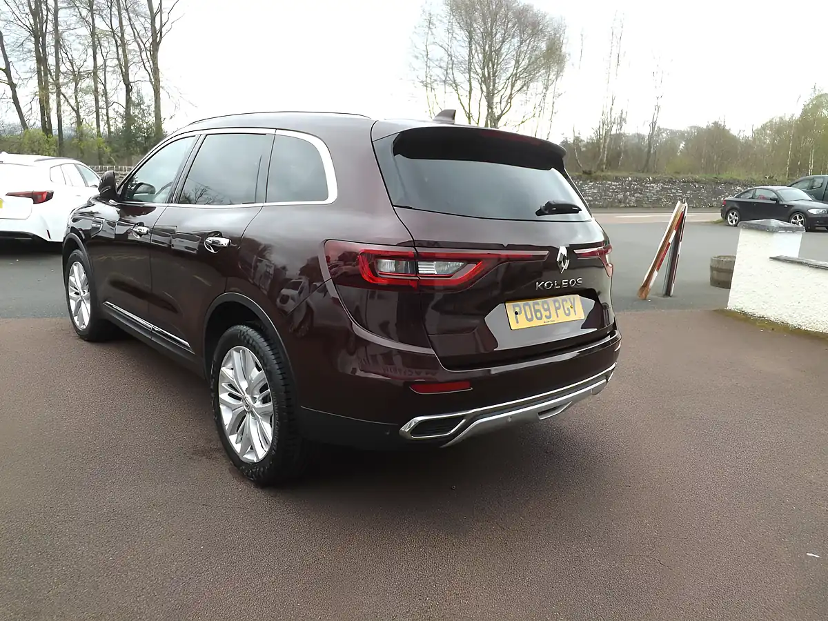 Used 2020 Renault Koleos GT Line Vintage Red - Interior and Exterior details 7