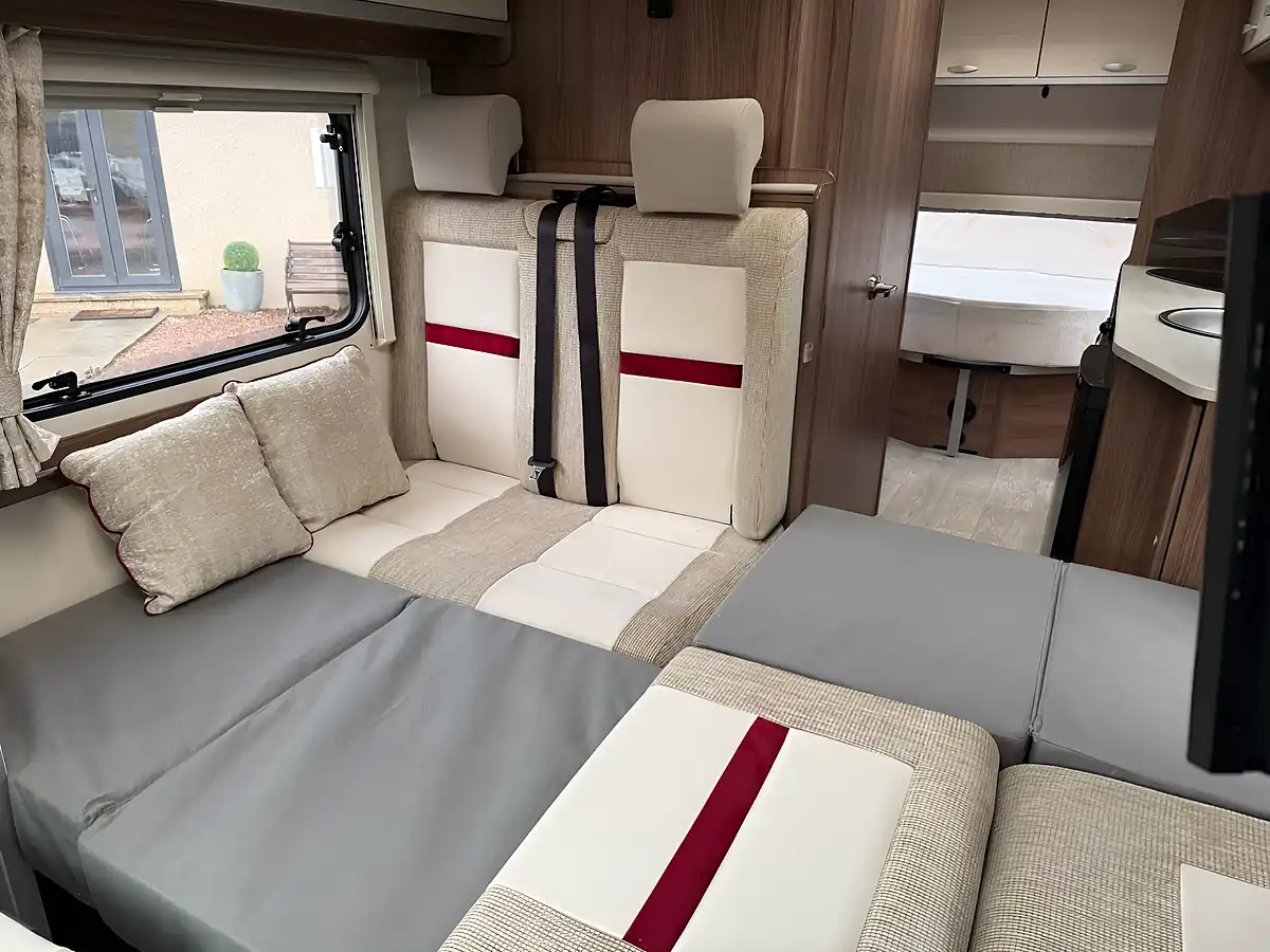 Used 2020 Renault Lunar Cassini Ti Max Edition Silver - Interior and Exterior details 14