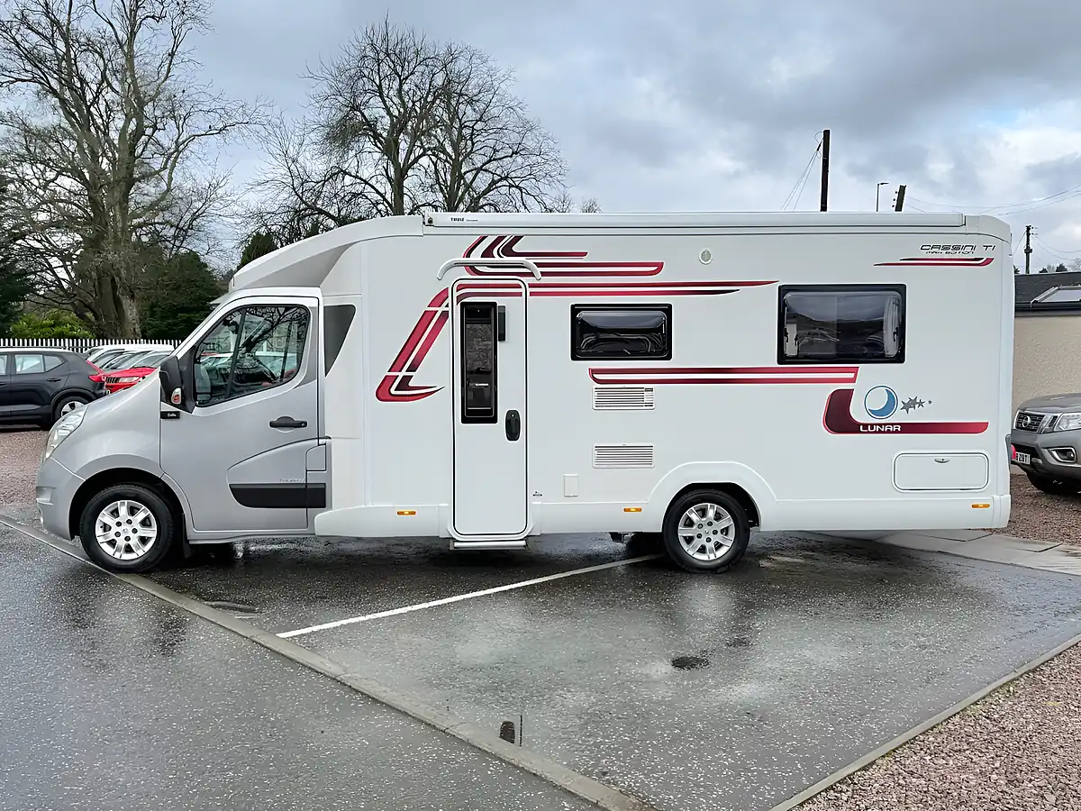 Used 2020 Renault Lunar Cassini Ti Max Edition Silver - Interior and Exterior details 5