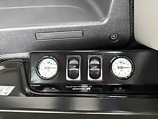 Used 2020 Renault Lunar Cassini Ti Max Edition Silver - Interior and Exterior details 7