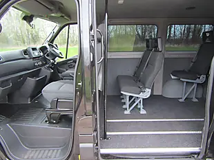 Used 2020 Renault Master Business Plus SL28 Pearlescent Black - Interior and Exterior details 8