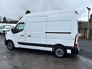 Used 2020 Renault Master Business White - Interior and Exterior details 7
