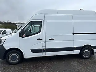 Used 2020 Renault Master Business White - Interior and Exterior details 8