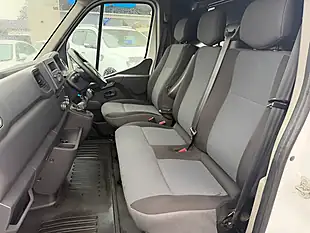 Used 2020 Renault Master Business White - Interior and Exterior details 12