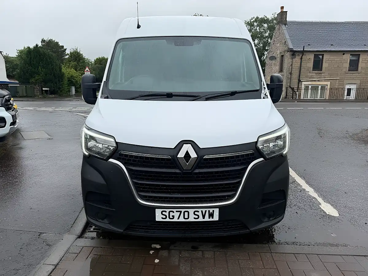 Used 2020 Renault Master Business White - Interior and Exterior details 6