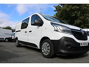 Used 2020 Renault Trafic Business Energy White - Interior and Exterior details 11