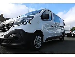 Used 2020 Renault Trafic Business Energy White - Interior and Exterior details 12