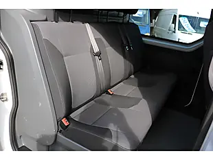 Used 2020 Renault Trafic Business Energy White - Interior and Exterior details 13