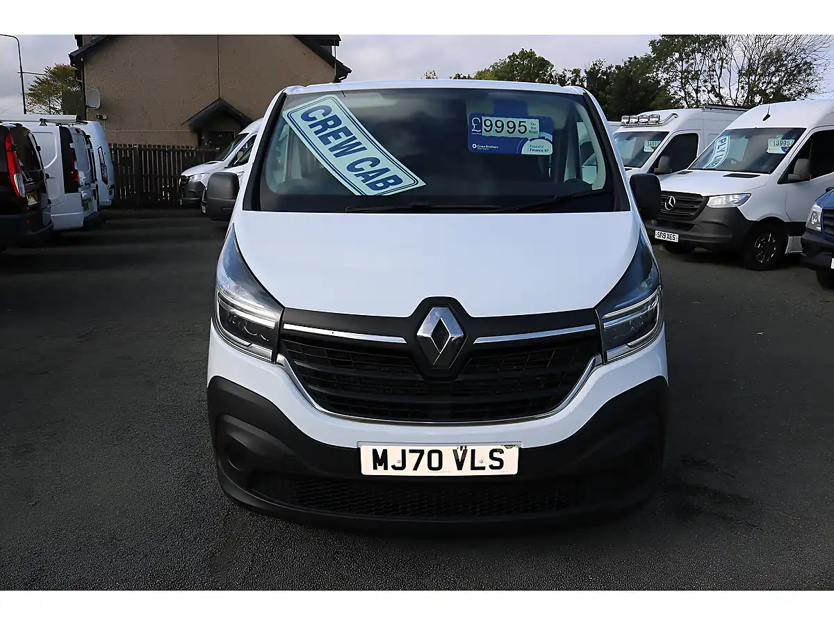 Used 2020 Renault Trafic Business Energy White - Interior and Exterior details 2