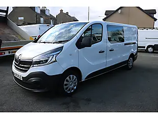 Used 2020 Renault Trafic Business Energy White - Interior and Exterior details 3