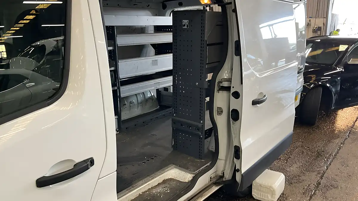 Used 2020 Renault Trafic Business+ Nav White - Interior and Exterior details 11