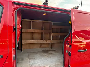 Used 2020 Renault Trafic Energy 30 Sport Lwb Standard Roof Red - Interior and Exterior details 13