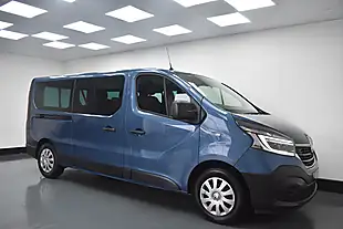 Used 2020 Renault Trafic Lh30 Business Energy Blue - Interior and Exterior details 9