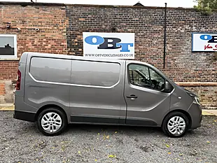 Used 2020 Renault Trafic SL28 Sport Energy Grey - Interior and Exterior details 2