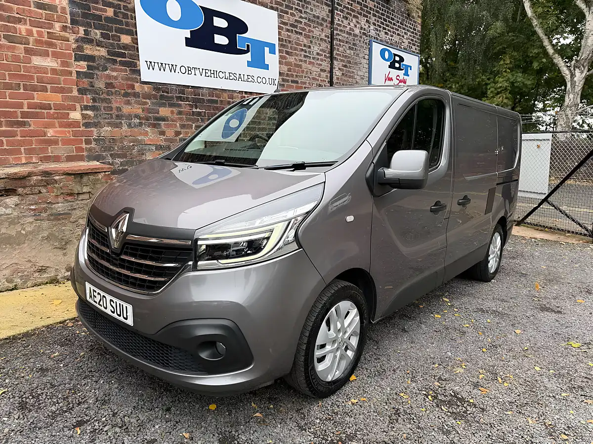 Used 2020 Renault Trafic SL28 Sport Energy Grey - Interior and Exterior details 7