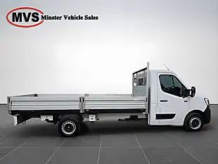 Used 2020 Renault Trucks Master 4mtr Dropside White - Interior and Exterior details 3