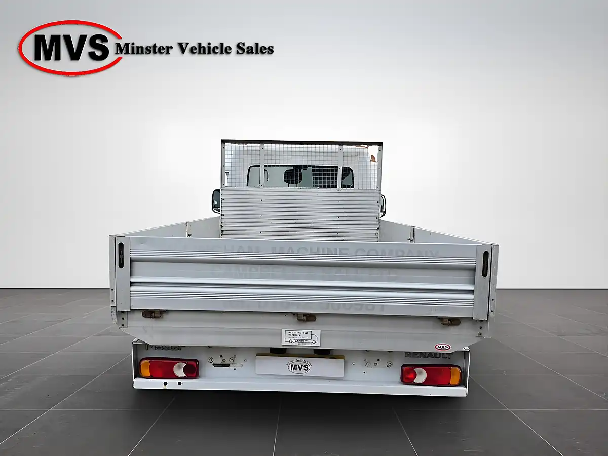 Used 2020 Renault Trucks Master 4mtr Dropside White - Interior and Exterior details 8