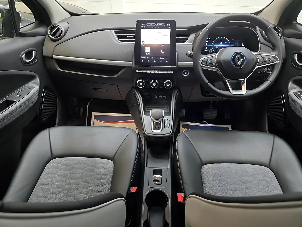 Used 2020 Renault Zoe GT Line Black - Interior and Exterior details 13