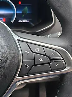 Used 2020 Renault Zoe GT Line Black - Interior and Exterior details 16